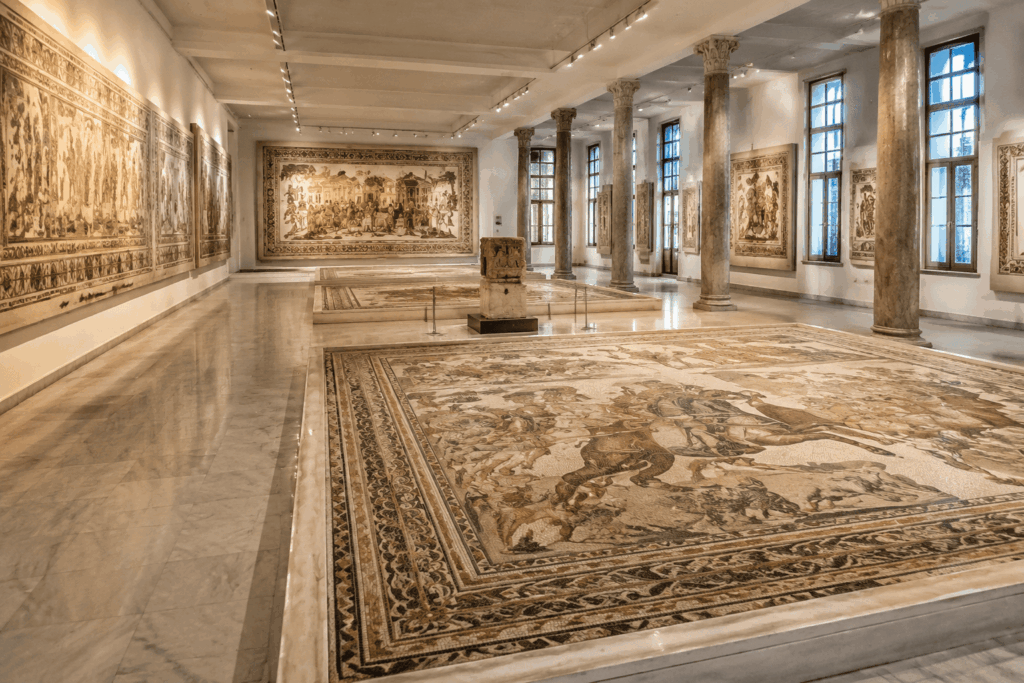 Sala dei mosaici romani del Museo del Bardo a Tunisi